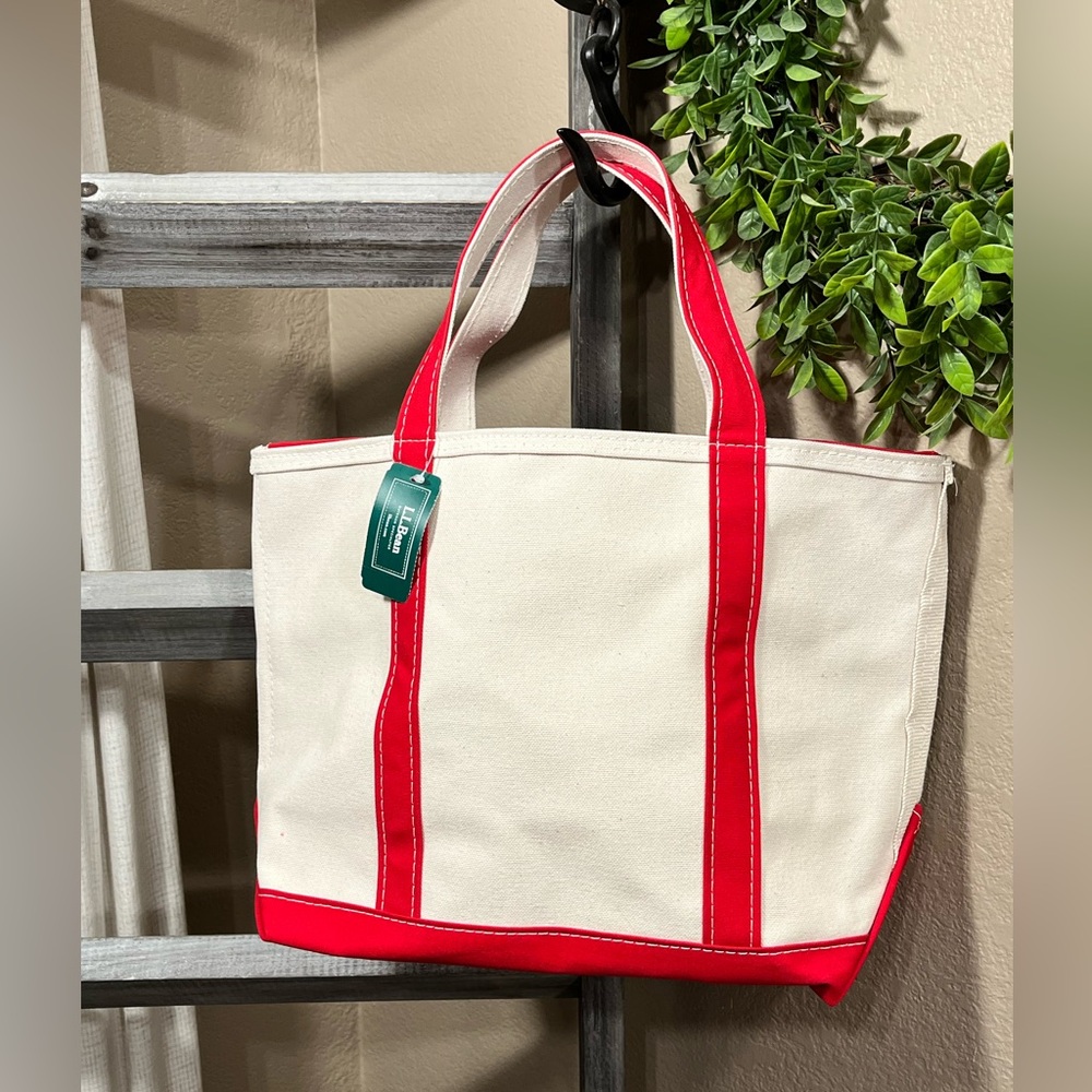 LL Bean Boat & Tote Medium Zip Top Red - Picture 12 of 13
